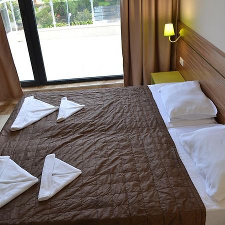 סאני ביץ' Tm Deluxe Hotel מראה חיצוני תמונה