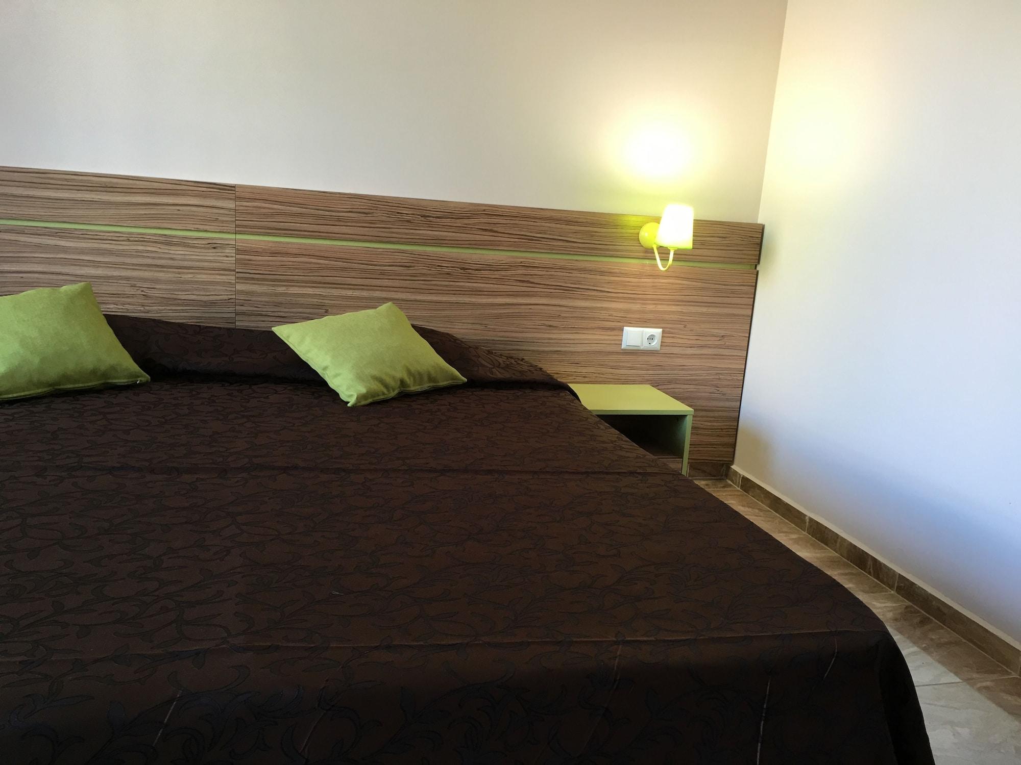 סאני ביץ' Tm Deluxe Hotel מראה חיצוני תמונה