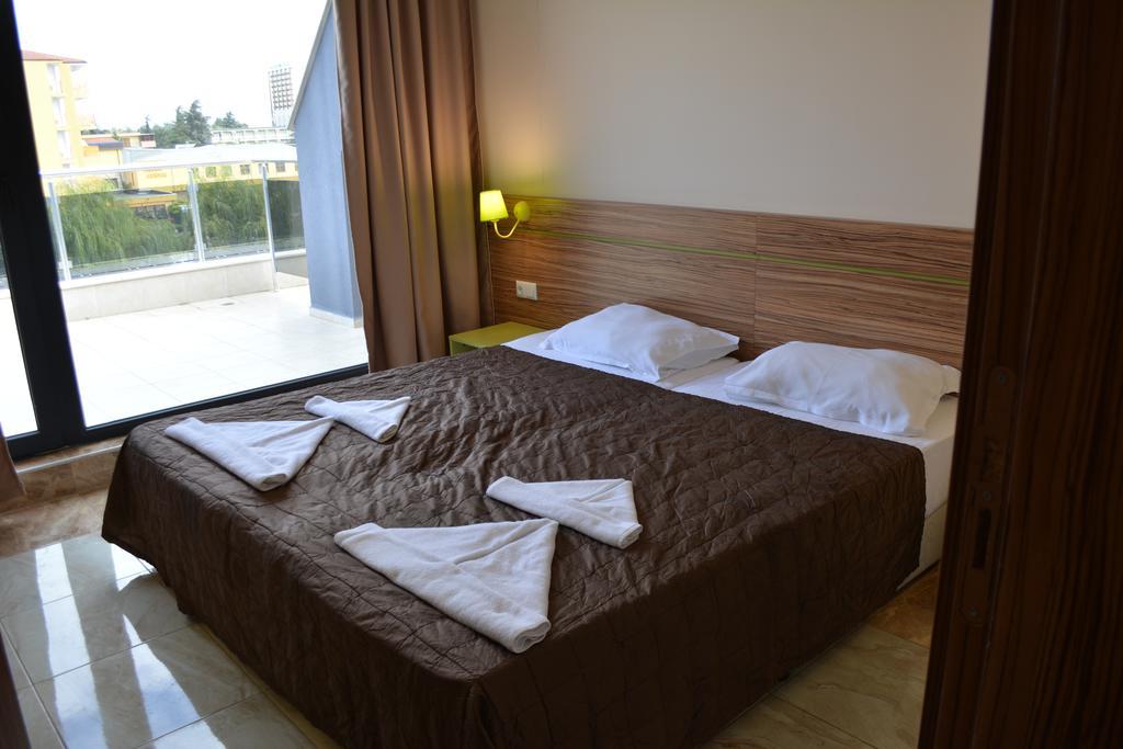 סאני ביץ' Tm Deluxe Hotel מראה חיצוני תמונה